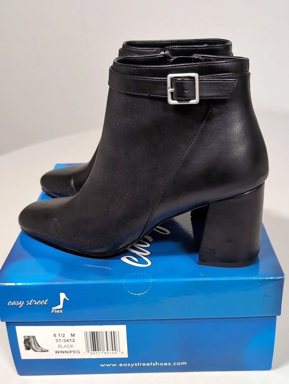 Easy Street Winnipeg Black Ankle Boots US 8.5 M